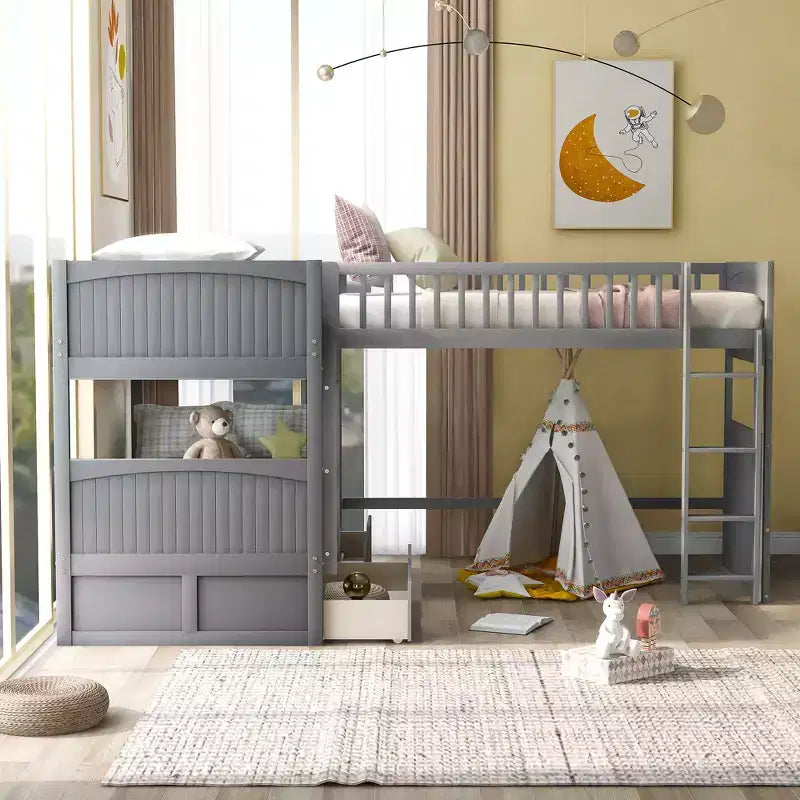 Letto a castello triplo a L grigio/bianco, a due piani, 3 posti letto