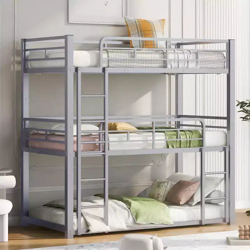 Letto a Castello Triplo in Metallo Nero/Argento, una Piazza e Mezza sopra una Piazza e Mezza, per 3 Posti Letto