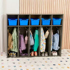 Armadietto da asilo per cappotti a 5 scomparti, assortito/blu/trasparente/contemporaneo/toni della terra, con scomparti anteriori a paletta