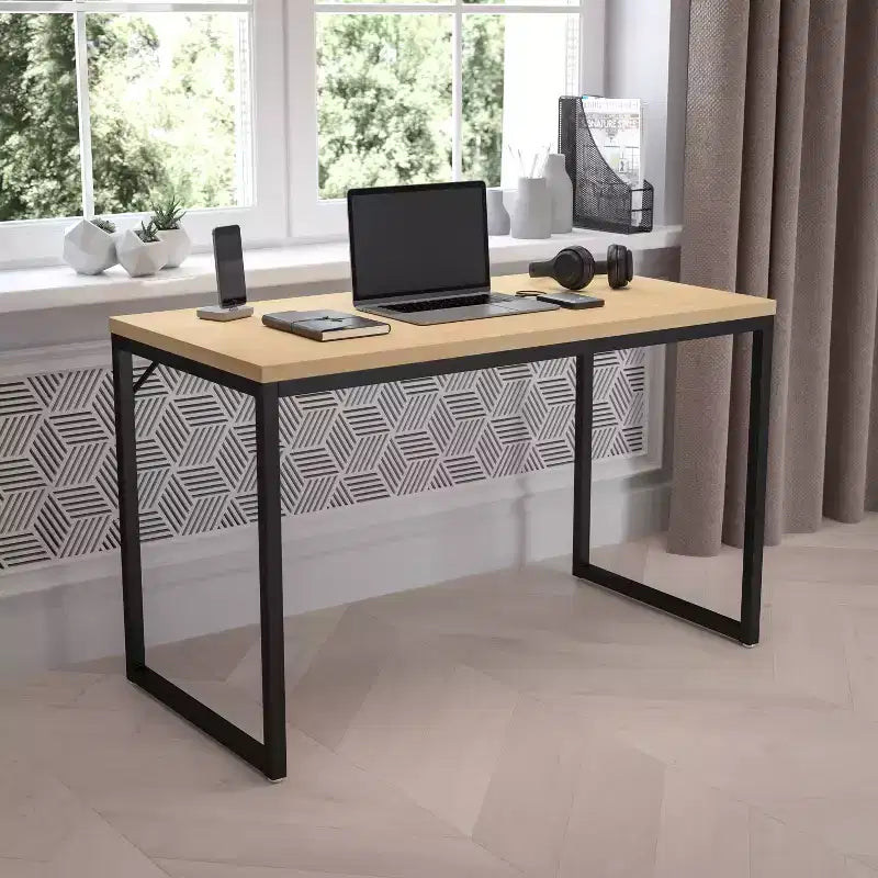 Scrivania industriale monoposto, 47", piano in mogano/acero/grigio rustico/noce, struttura nera/bianca